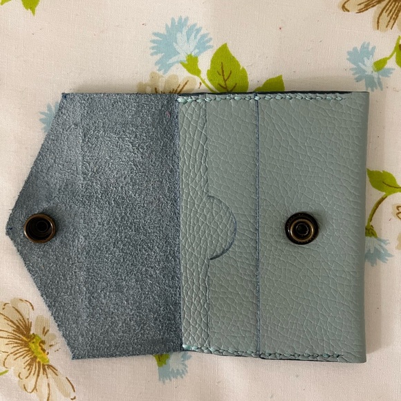 Handmade Genuine Leather Wallet - Picture 3 of 5